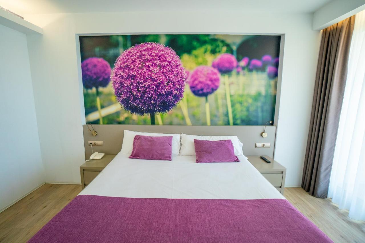 Hotel Jardin De Bellver โอโรเปซาเดลมาร์ ภายนอก รูปภาพ
